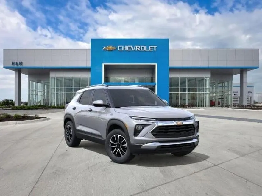 2026 Chevrolet Trailblazer LT photo 1