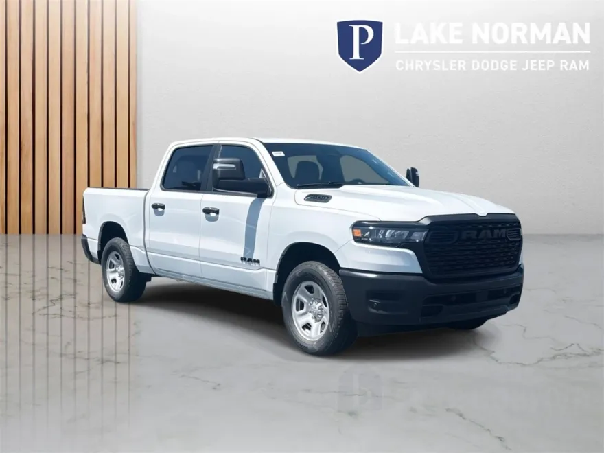 2025 Ram 1500 Tradesman photo 1