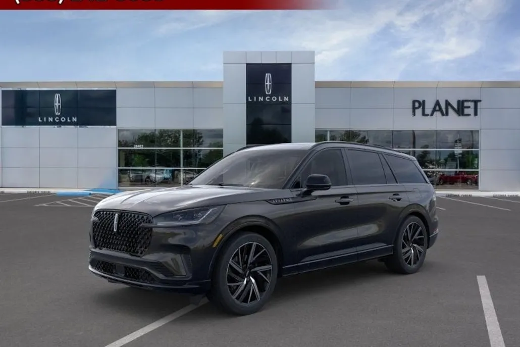 2025 Lincoln Aviator Black Label photo 1