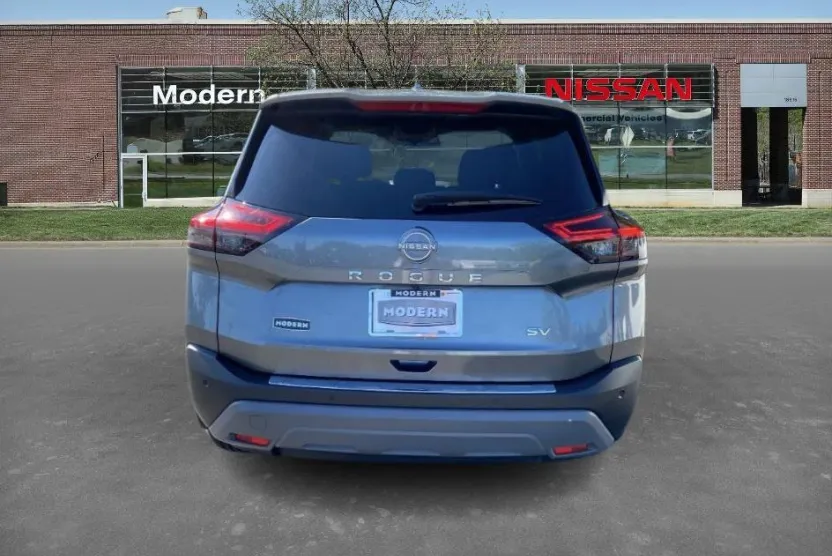 2023 Nissan Rogue SV photo 1