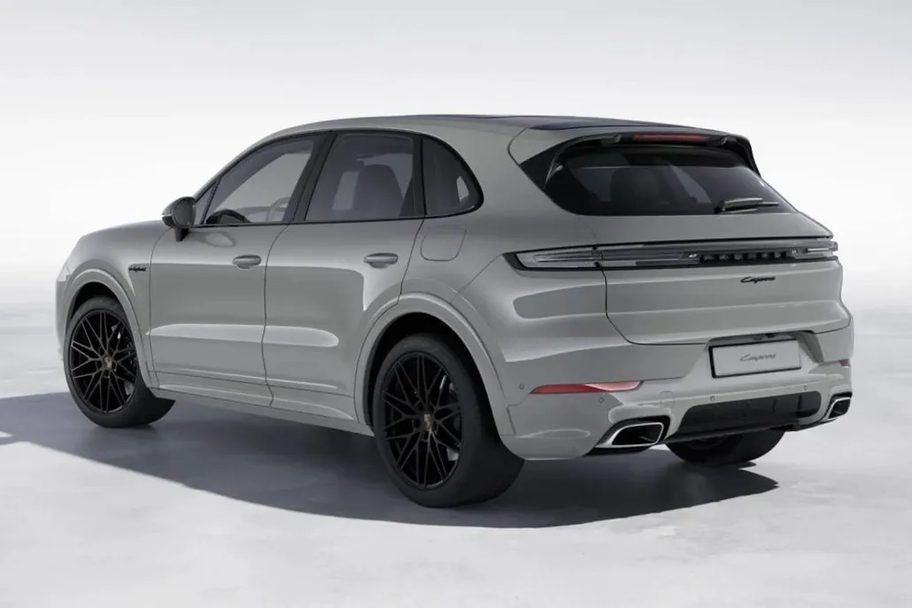 2026 Porsche Cayenne E-Hybrid photo 1