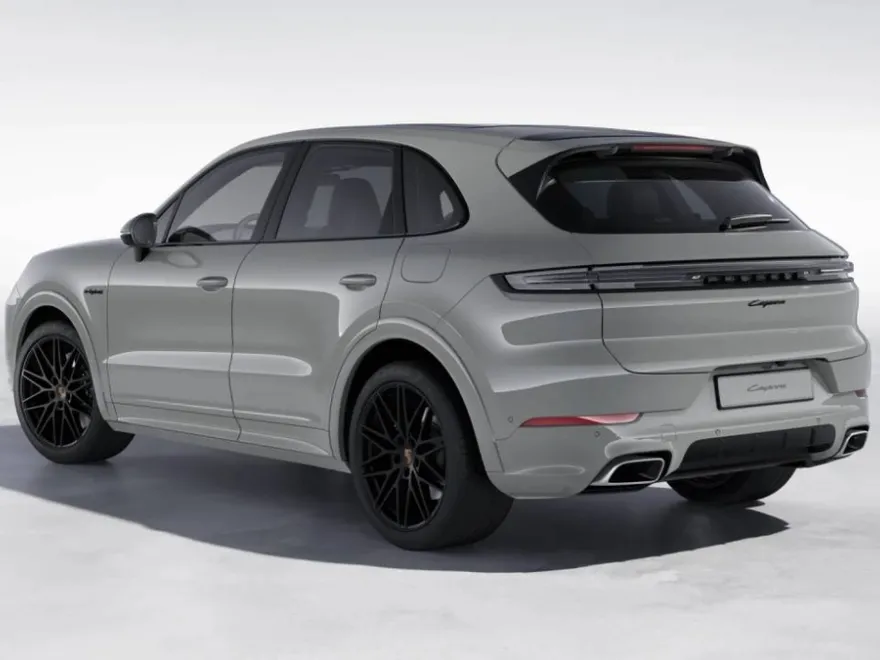 2026 Porsche Cayenne E-Hybrid photo 1