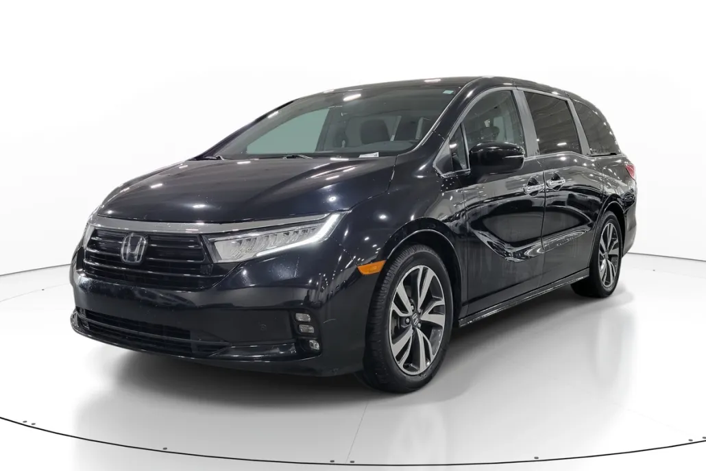 2022 Honda Odyssey Touring photo 1