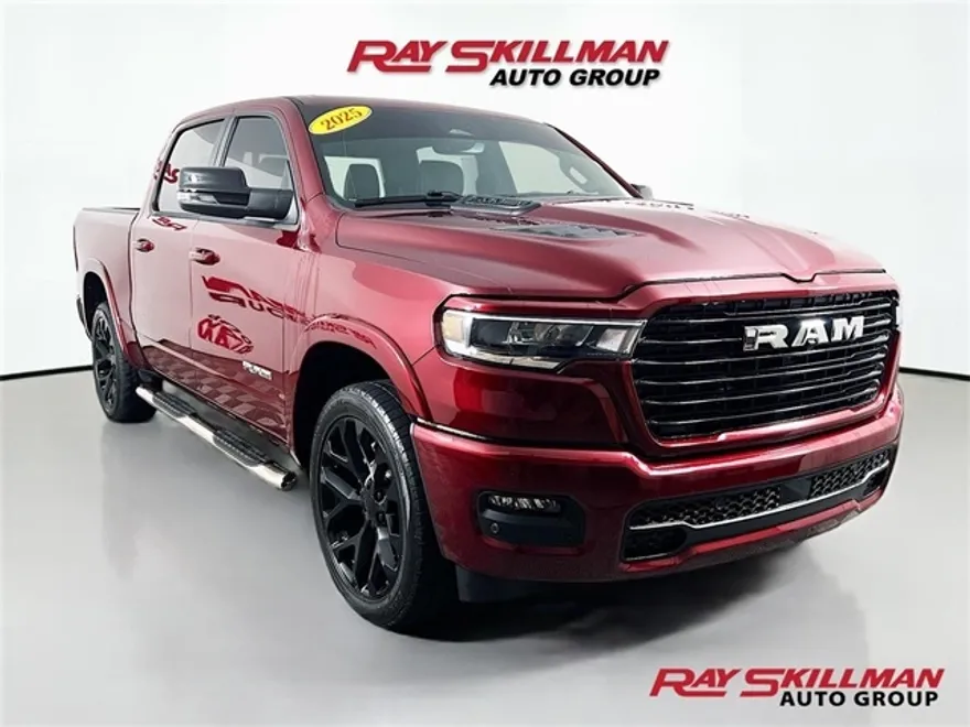 2025 Ram 1500 Laramie photo 1