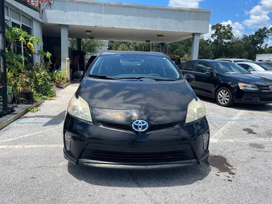 2012 Toyota Prius Two photo 1