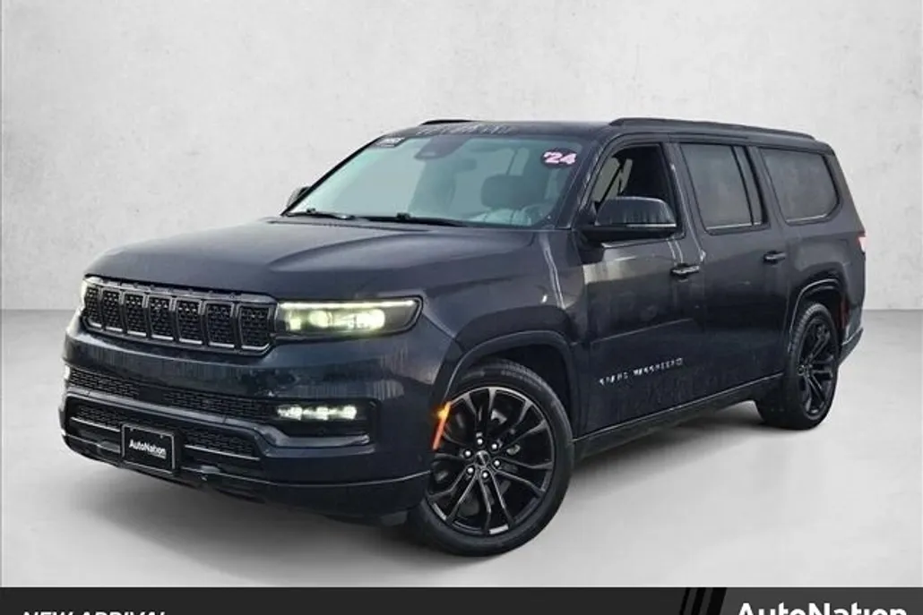 2024 Jeep Grand Wagoneer L II photo 1