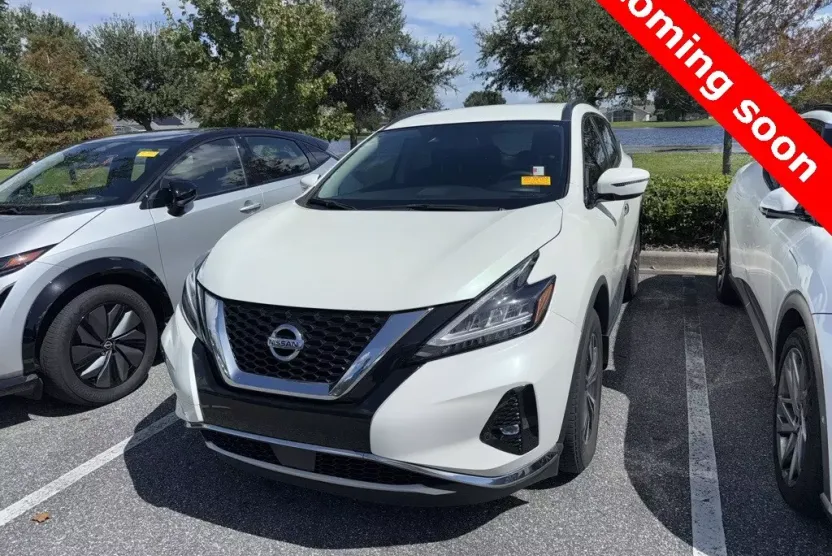 2021 Nissan Murano SV photo 1