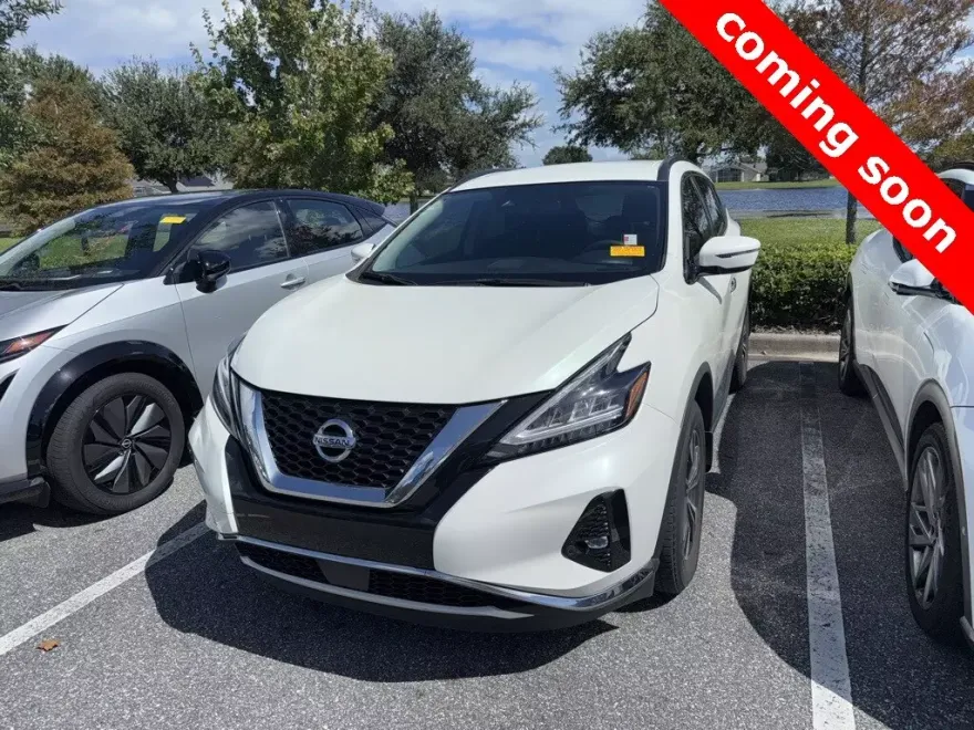 2021 Nissan Murano SV photo 1