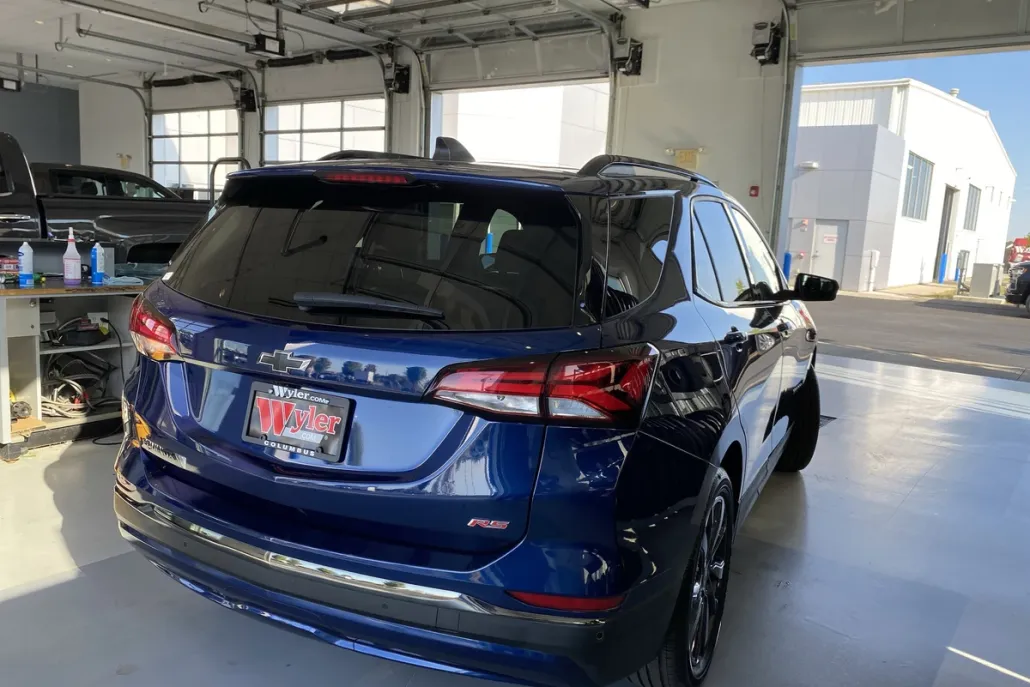 2023 Chevrolet Equinox RS photo 1