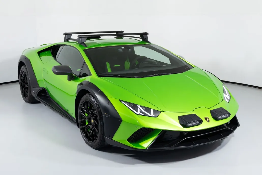 2024 Lamborghini Huracan Sterrato photo 1