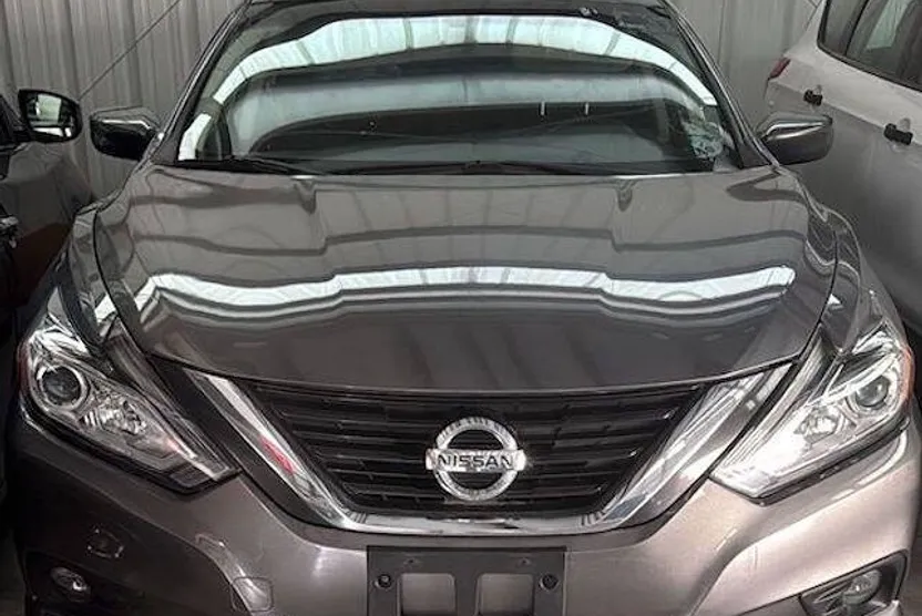 2018 Nissan Sentra S photo 1