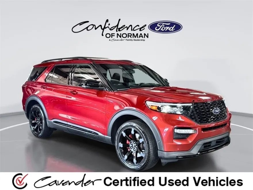 2022 Ford Explorer ST photo 1
