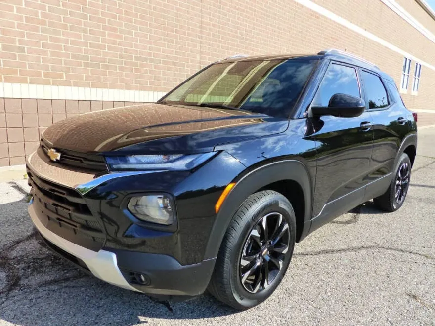 2022 Chevrolet Trailblazer LT photo 1
