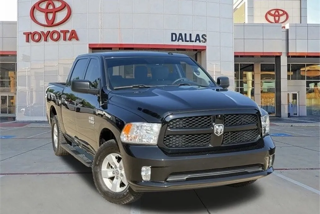 2021 Ram 1500 Classic Express photo 1