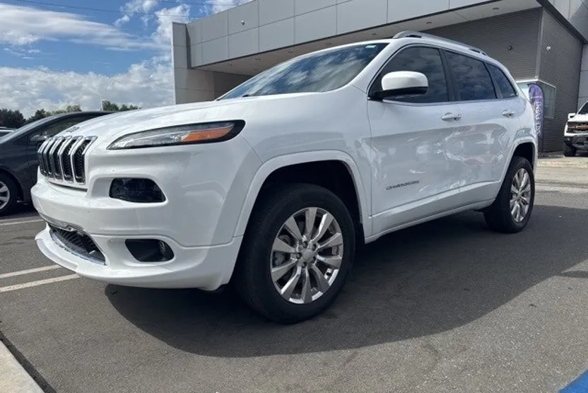 2018 Jeep Cherokee Overland photo 1