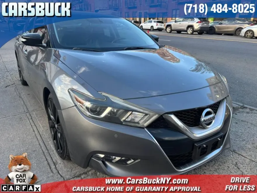 2017 Nissan Maxima SV photo 1