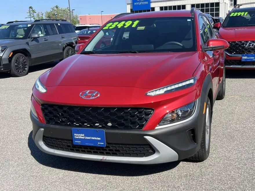 2023 Hyundai Kona SEL photo 1