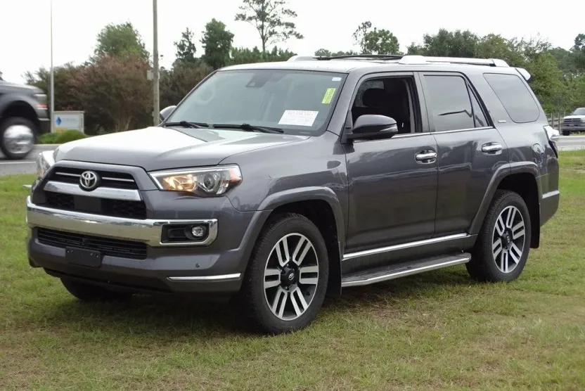 2022 Toyota 4Runner Limited photo 1
