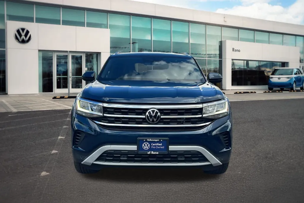 2023 Volkswagen Atlas Cross Sport V6 SE Technology photo 1