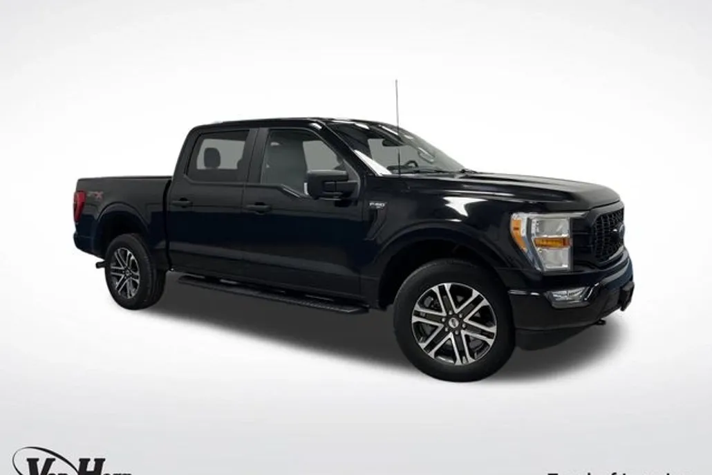 2022 Ford F-150 XL photo 1