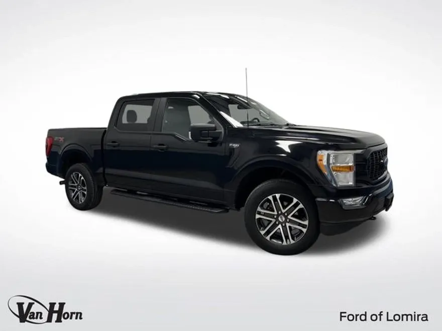2022 Ford F-150 XL photo 1