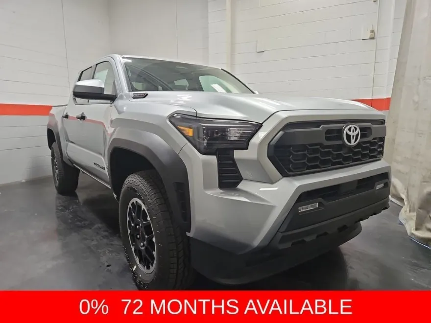 2025 Toyota Tacoma TRD Off-Road photo 1