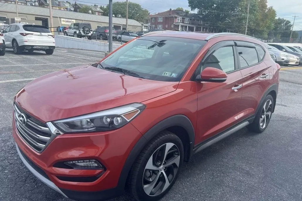 2017 Hyundai Tucson Limited photo 1
