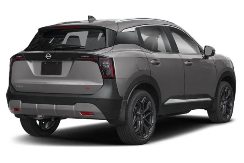 2026 Nissan Kicks SR photo 1