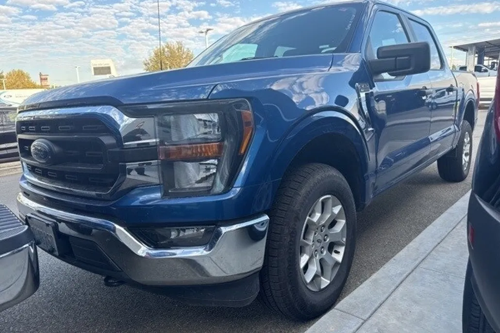 2023 Ford F-150 XLT photo 1