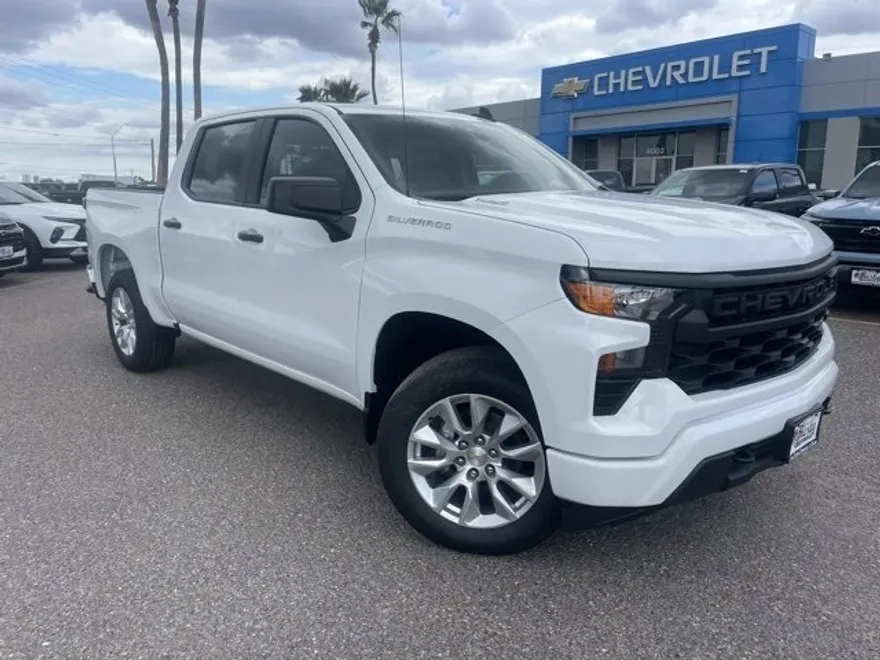 2026 Chevrolet Silverado 1500 Custom photo 1