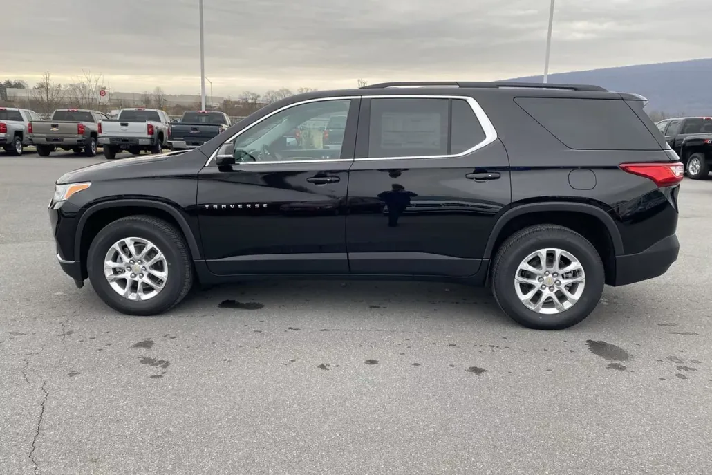 2020 Chevrolet Traverse Cloth 1LT photo 1