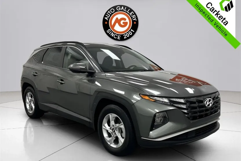 2022 Hyundai Tucson SEL photo 1