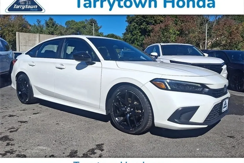 2022 Honda Civic Sport photo 1