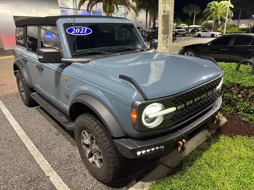 2021 Ford Bronco Badlands photo 1