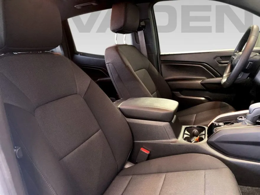 2024 Chevrolet Colorado Trail Boss photo 1