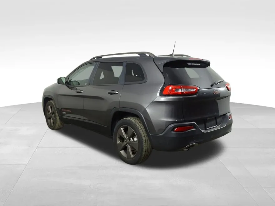 2016 Jeep Cherokee 80th Anniversary Edition photo 1