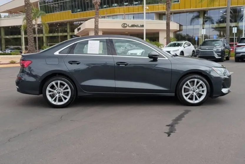 2025 Audi A3 2.0T Premium photo 1