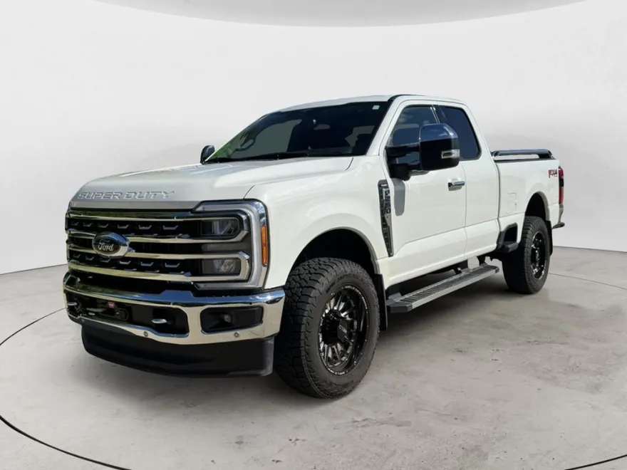 2023 Ford F-250 photo 1