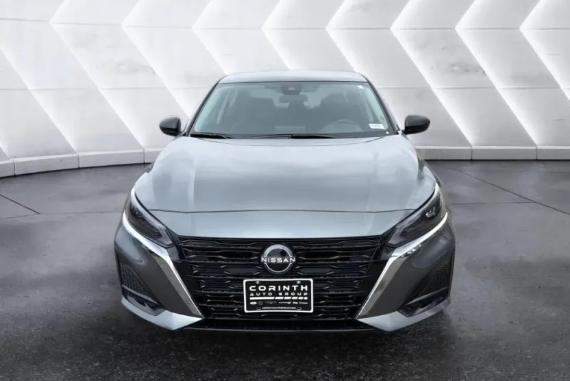 2025 Nissan Altima S photo 1
