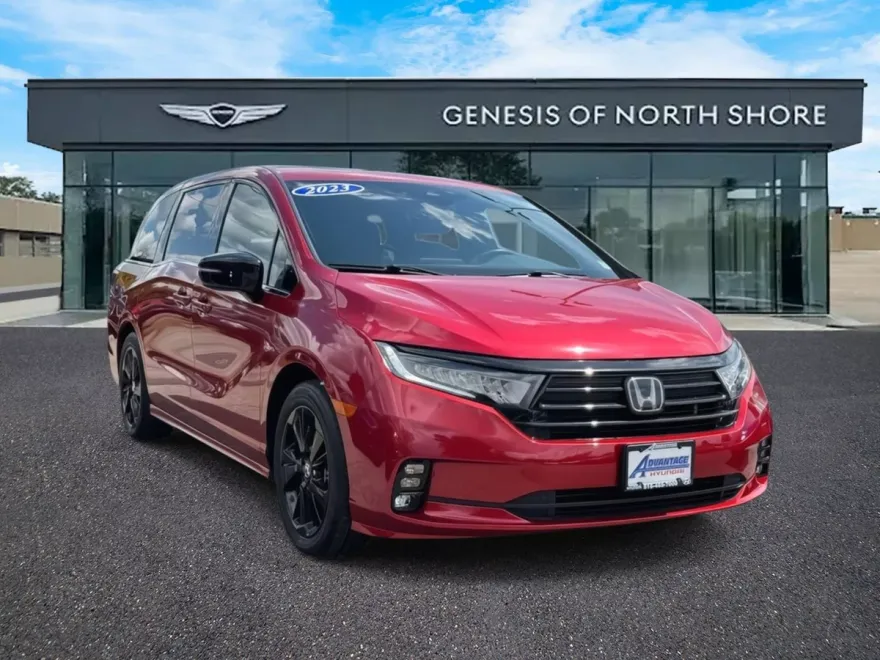 2023 Honda Odyssey Sport photo 1