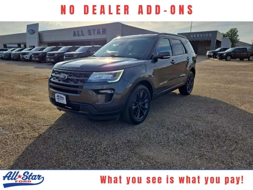 2018 Ford Explorer XLT photo 1