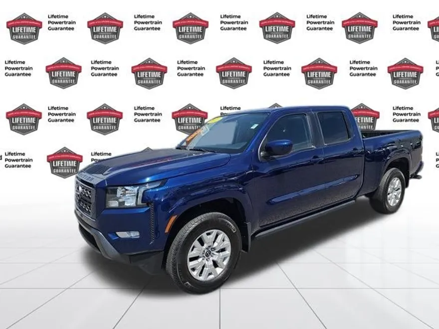2023 Nissan Frontier SV photo 1
