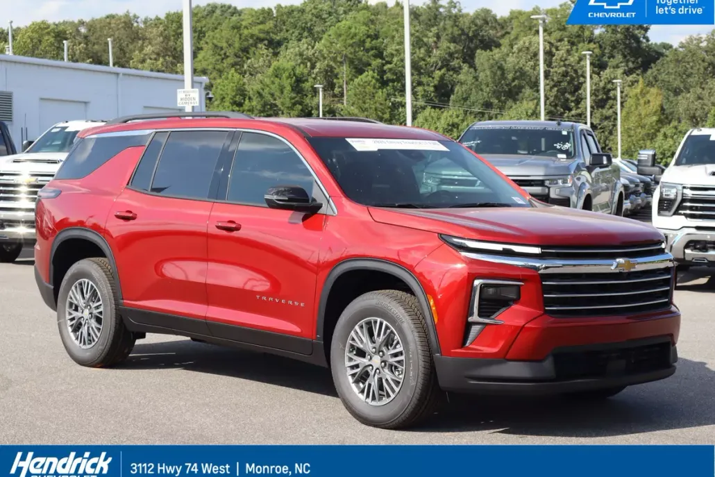 2026 Chevrolet Traverse photo 1