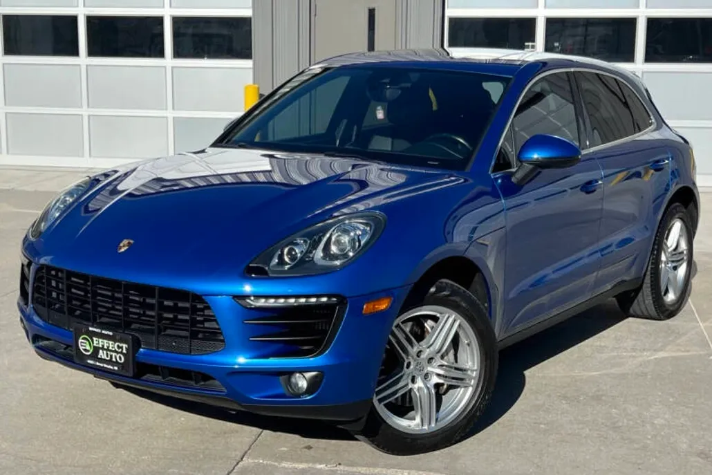 2017 Porsche Macan S photo 1