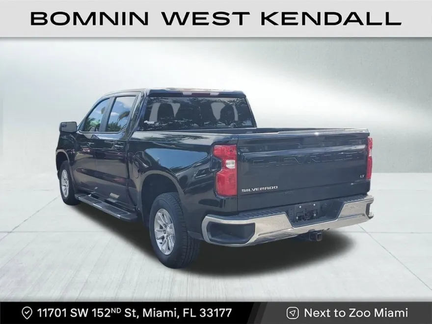 2022 Chevrolet Silverado 1500 LT photo 1