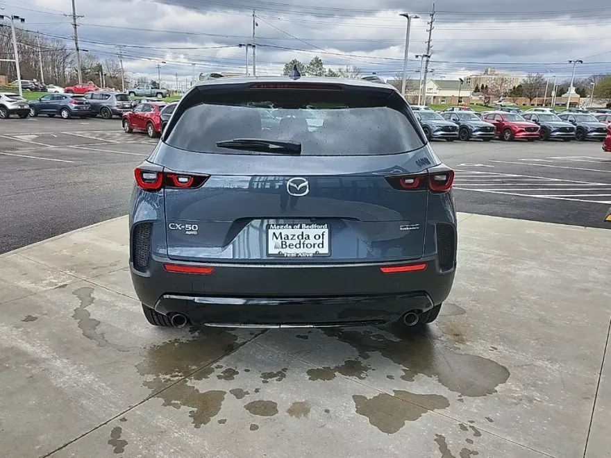 2025 Mazda CX-50 Premium photo 1
