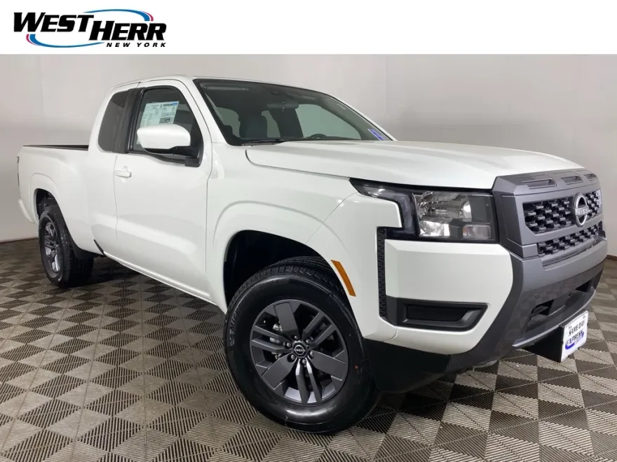 2025 Nissan Frontier SV photo 1