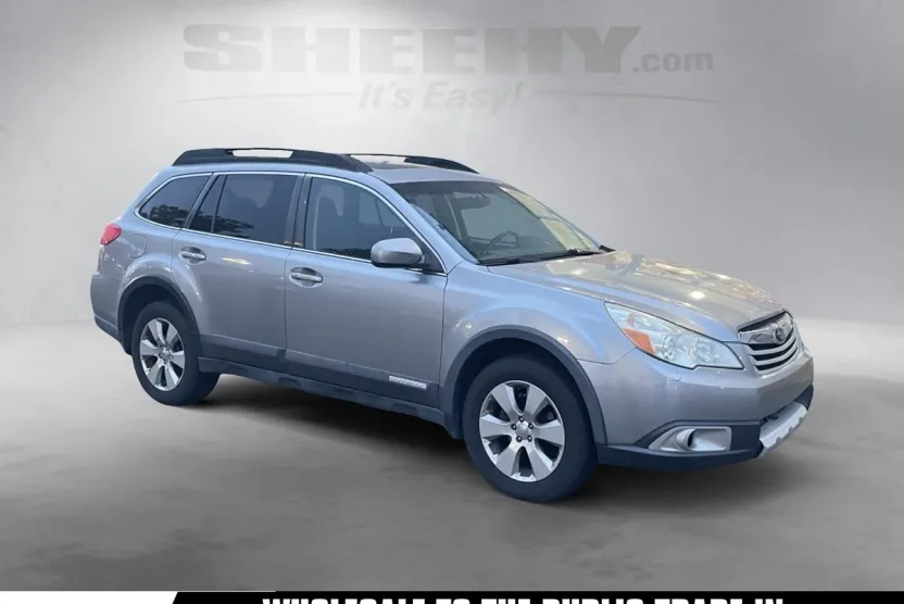 2011 Subaru Outback 2.5i Limited photo 1