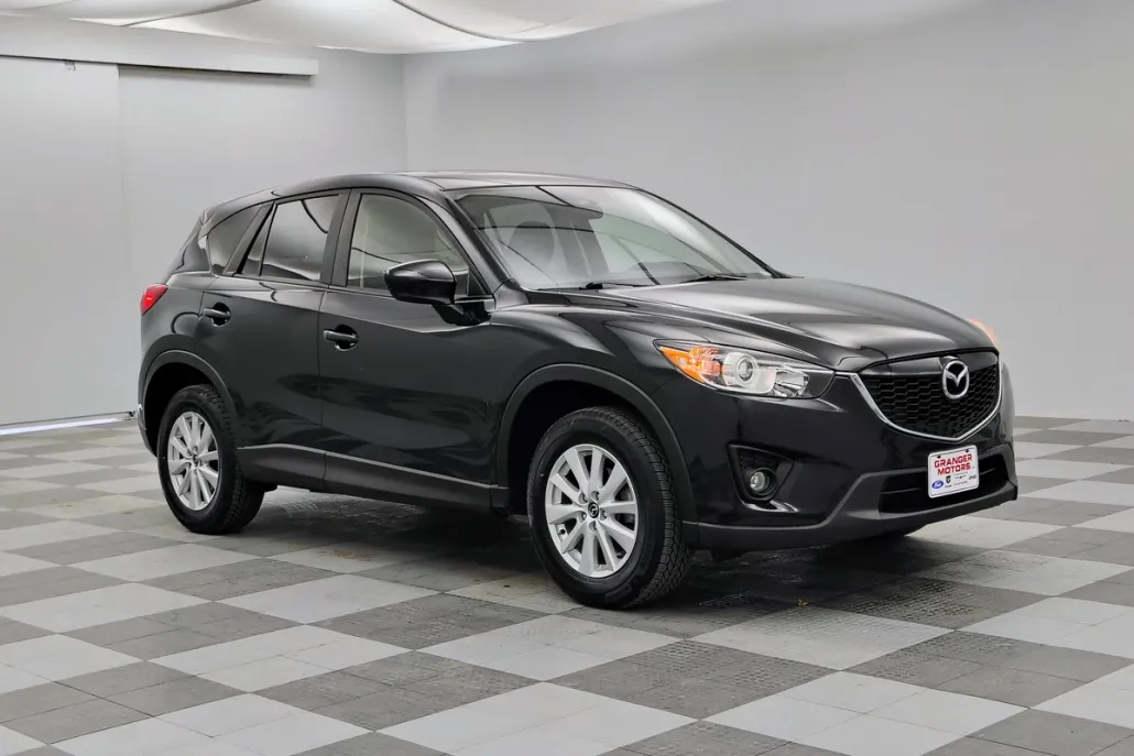 2013 Mazda CX-5 Touring photo 1