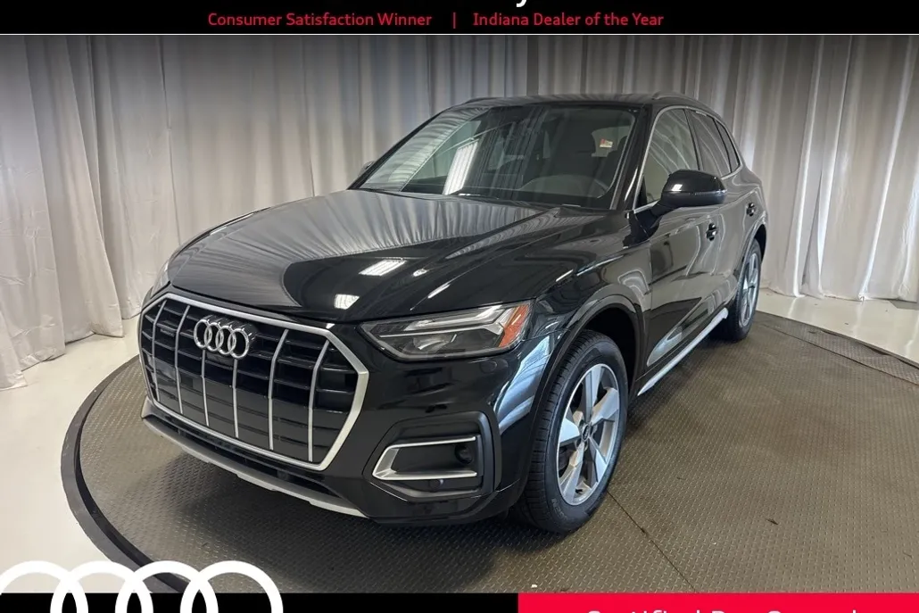 2022 Audi Q5 40 Premium Plus photo 1